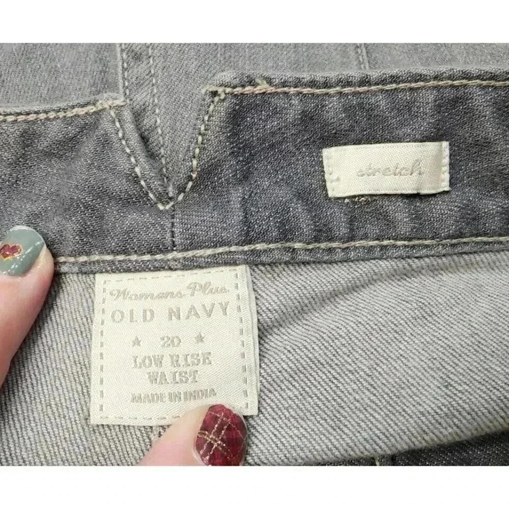 Old Navy Gray Denim Jeans Plus Size 20, Inseam 31" - Picture 4 of 6